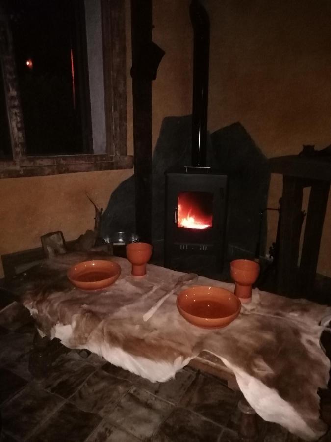 El descanso de Odín ¡Una auténtica posada vikinga! Mataelpino Extérieur photo
